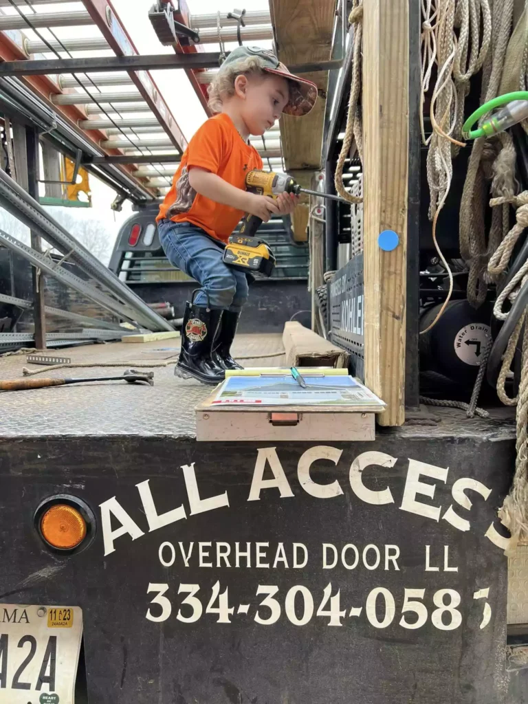 Garage Door Service with mini worker